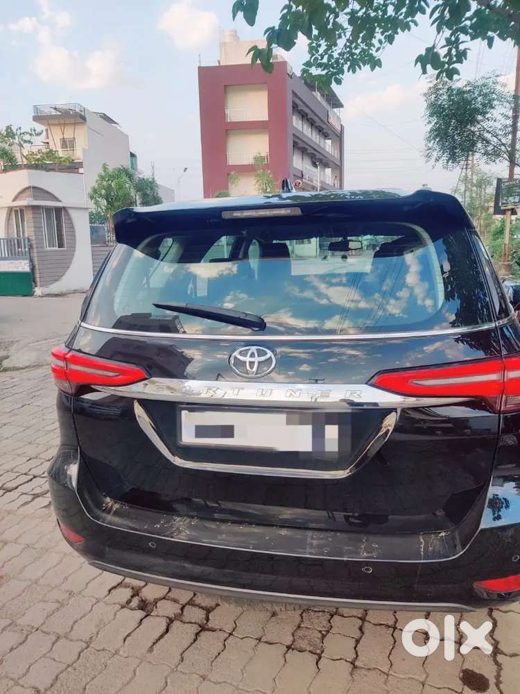 Toyota Fortuner 2025 Diesel 51000 Km Driven