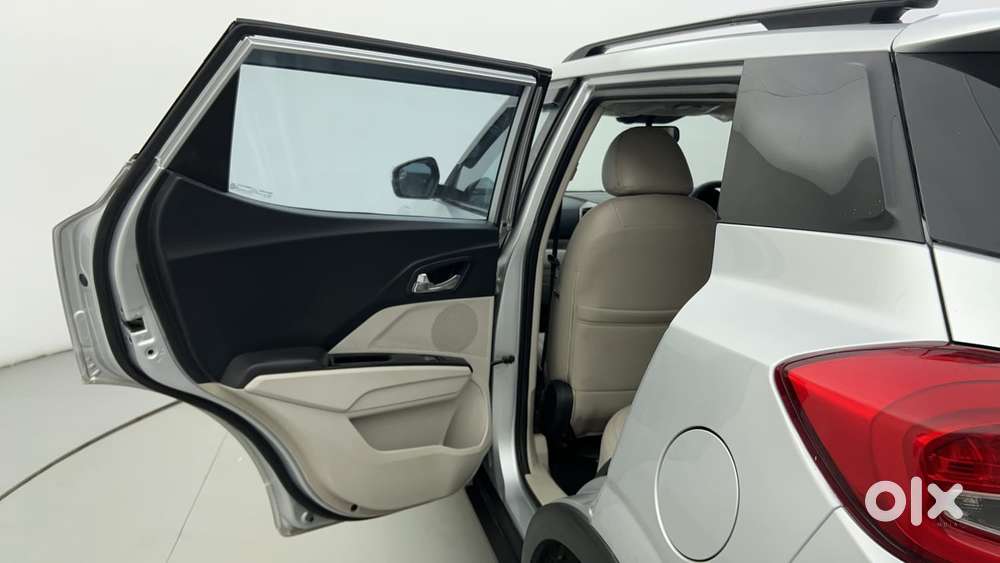 Mahindra Xuv300 W8 Diesel, 2021, Diesel