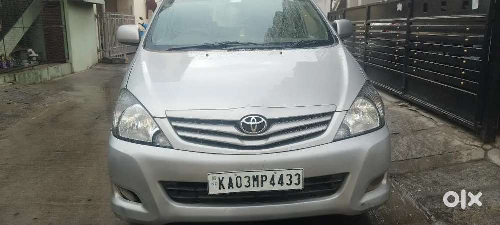 Toyota Innova Diesel 2011 Car