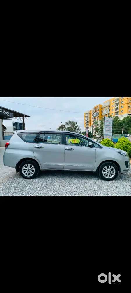 Toyota Innova Crysta 2.8z 2017 Diesel