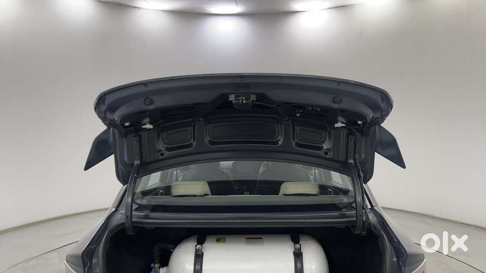 Hyundai Aura 1.2 Sx Cng, 2023, Cng & Hybrids