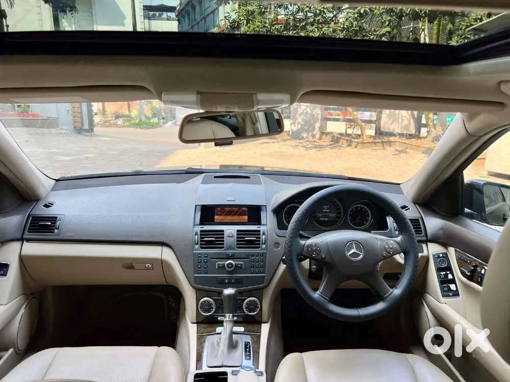 Mercedes-benz Class 2010 C200 Second Owner