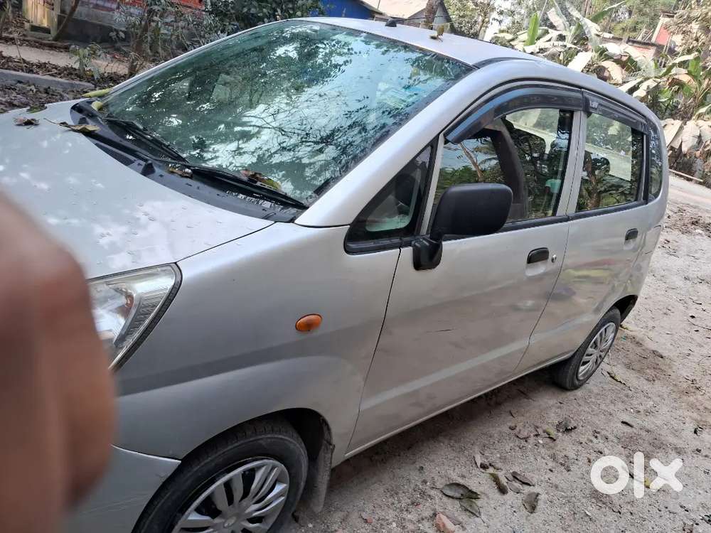 Maruti Suzuki Zen Estilo 2010