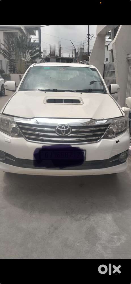 Toyota Fortuner Diesel 2013