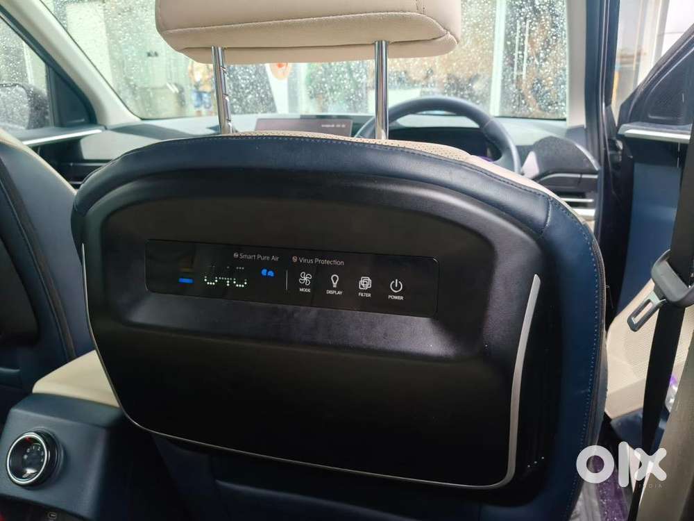 Kia Carens 2023  Luxury Plus 7 Dct Turbo Petrol 25500 Km Driven