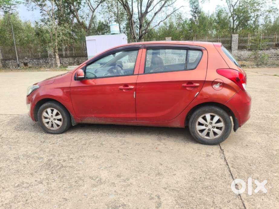 Hyundai I20 Sportz 1.4 Crdi 6 Speed Bs-iv, 2012, Diesel