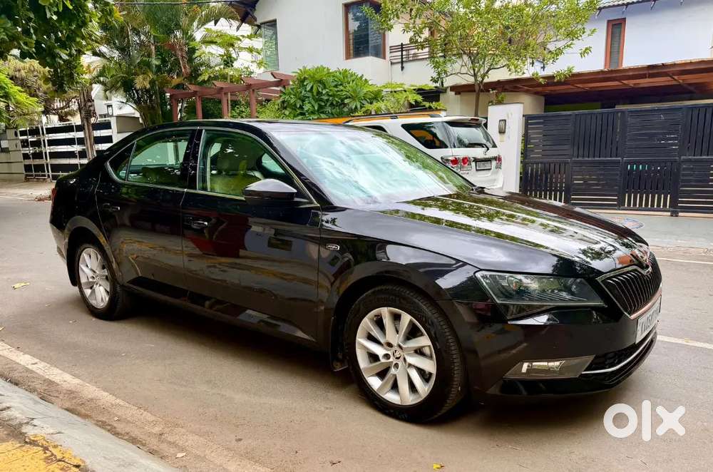 Skoda Superb Single Owner Automatic 2016