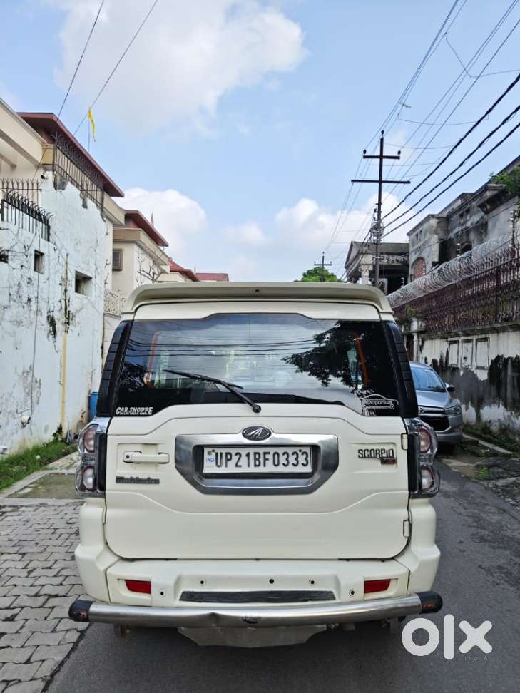 Mahindra Scorpio S8, 2016, Diesel