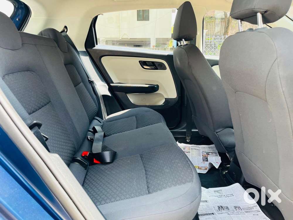 Tata Altroz 1.2 Xt, 2023, Petrol