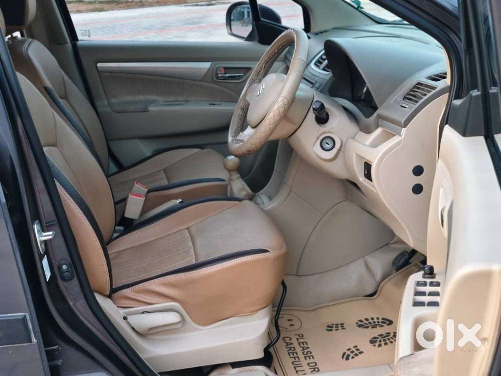 Maruti Suzuki Ertiga Vxi Abs Bs Iv, 2013, Petrol