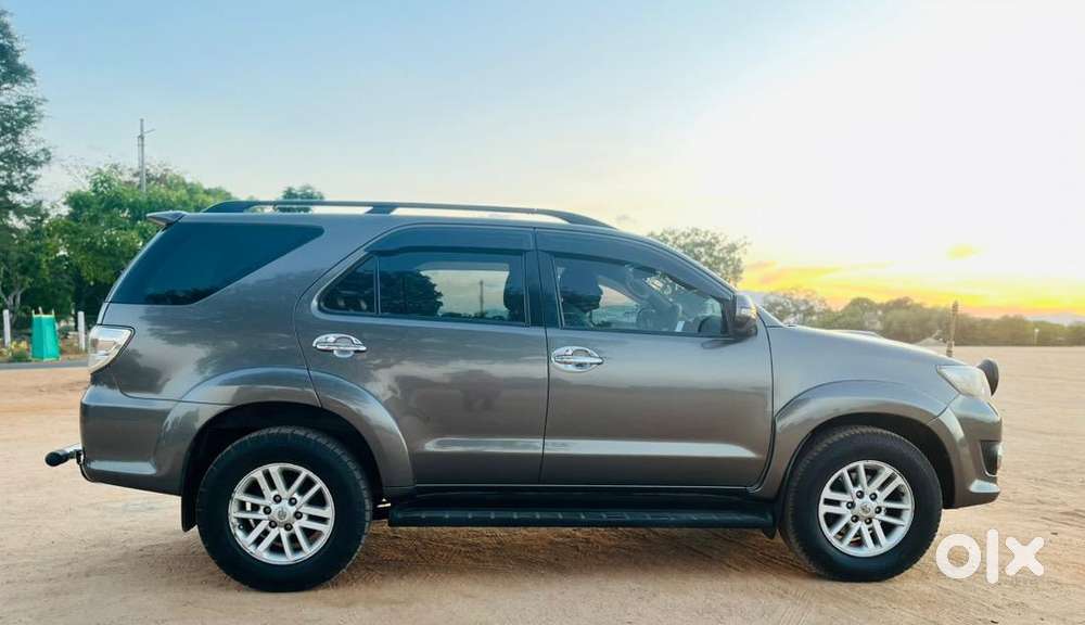 Toyota Fortuner 2012 Diesel Well Maintained