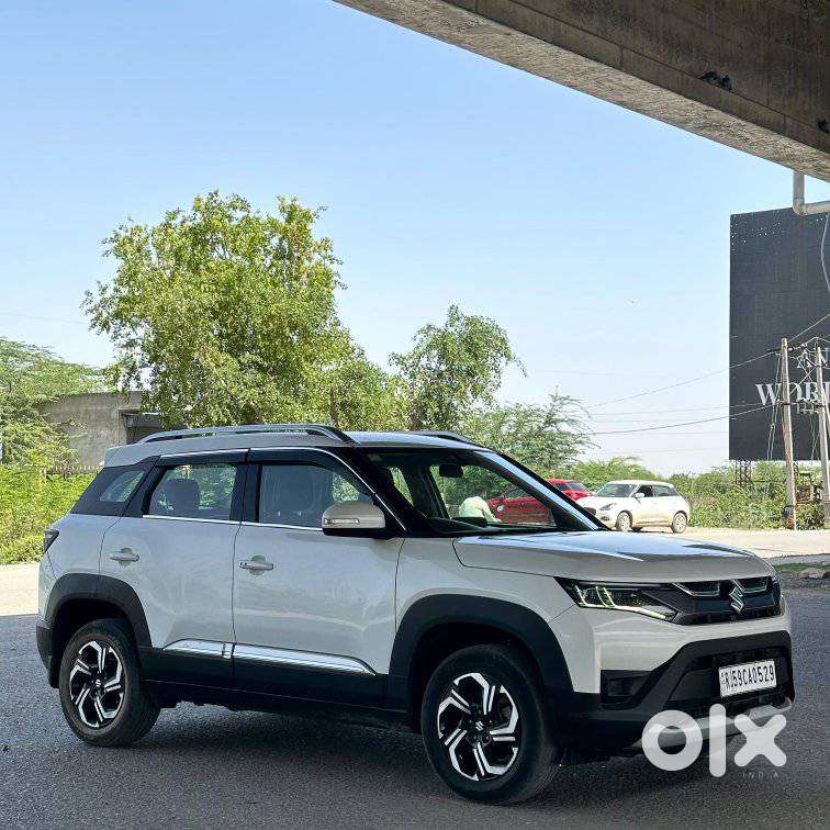Maruti Suzuki Brezza 1.5 Zxi Cng, 2023, Cng & Hybrids