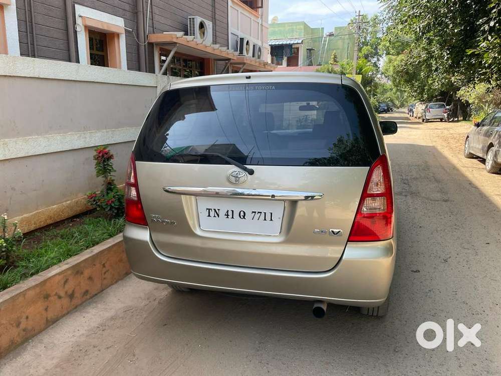 Toyota Innova 2.5 V 7 Str, 2006, Petrol