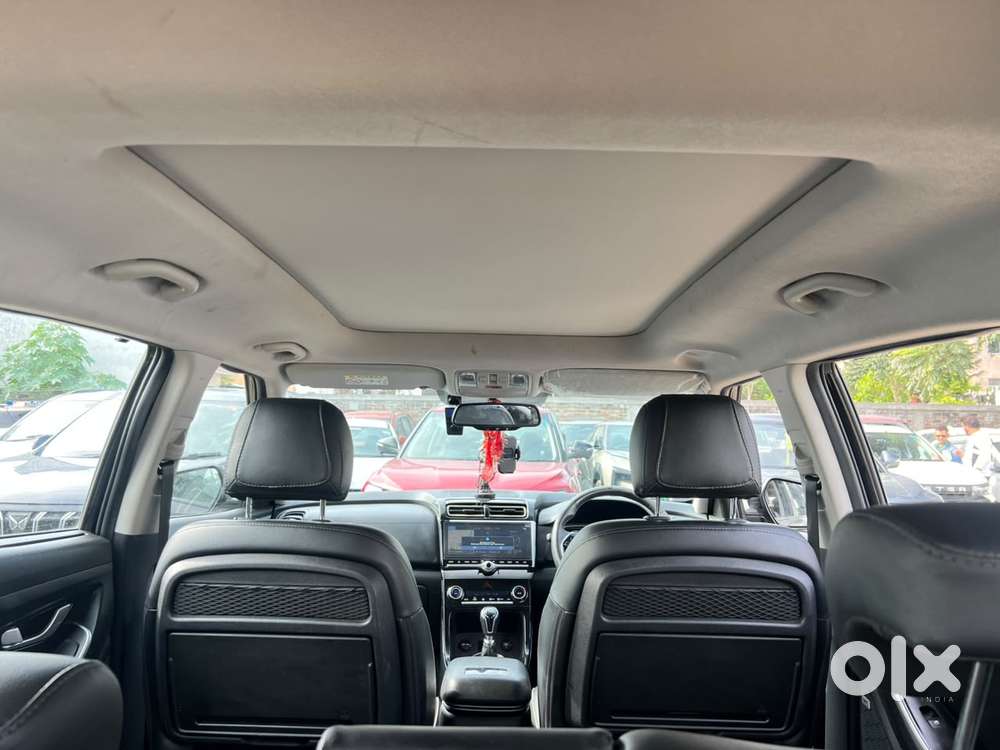 Hyundai Alcazar Prestige 7-seater, 2023, Petrol