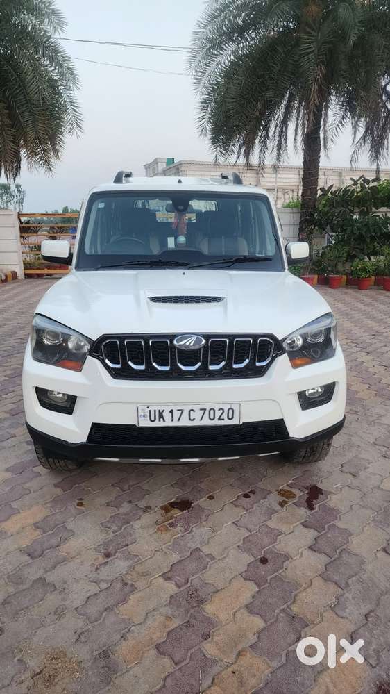 Mahindra Scorpio S10, 2016, Diesel