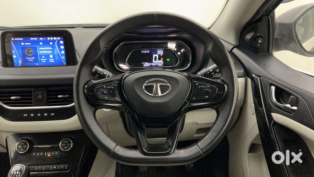 Tata Nexon Xz Plus Luxs, 2023, Petrol