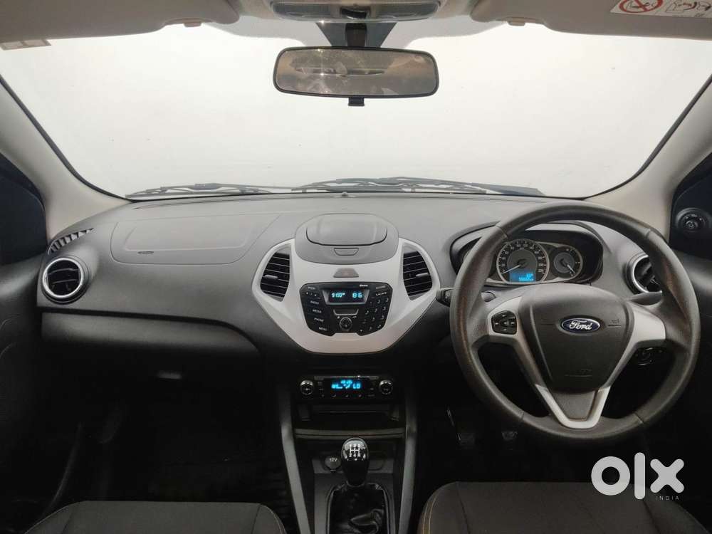 Ford Figo 2012-2015 Petrol Titanium, 2016, Petrol