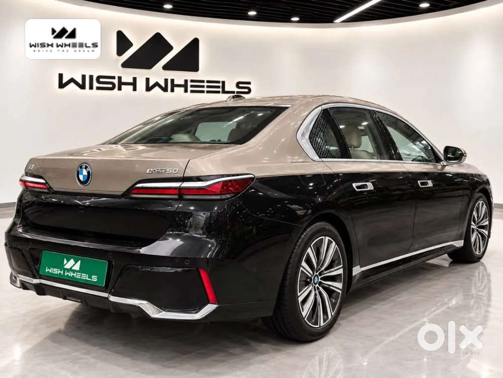 Bmw I7, 2025, Electric