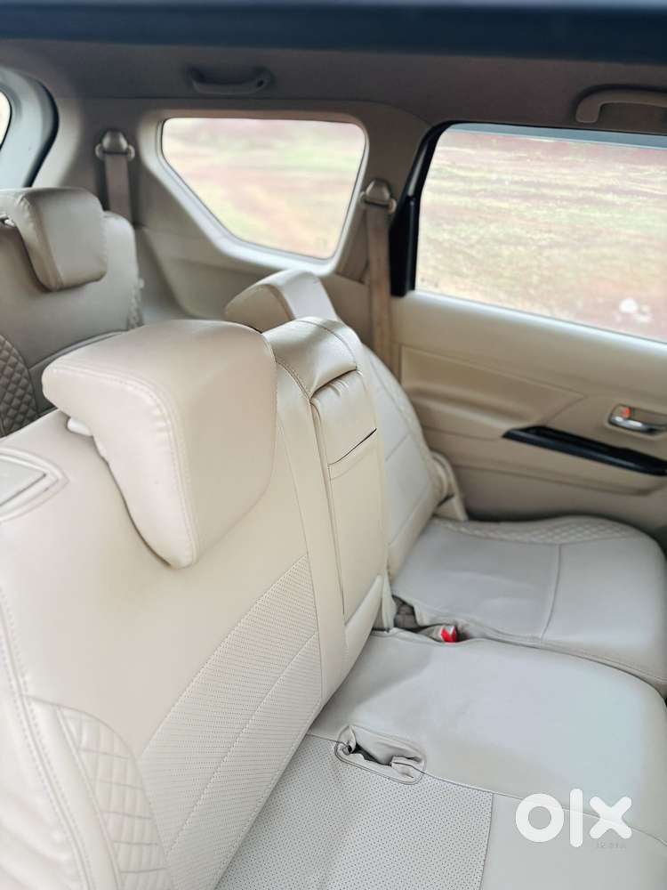 Maruti Suzuki Ertiga 1.5 Vxi, 2022, Petrol