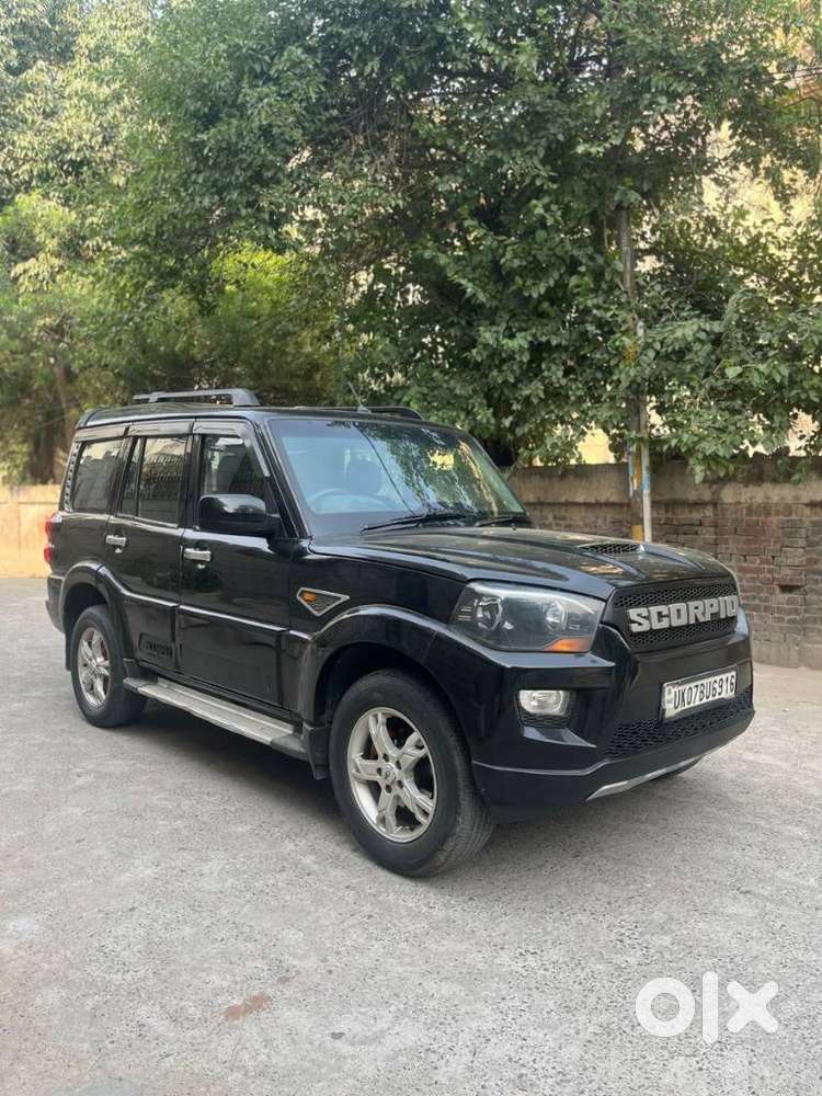Mahindra Scorpio S4, 2016, Diesel