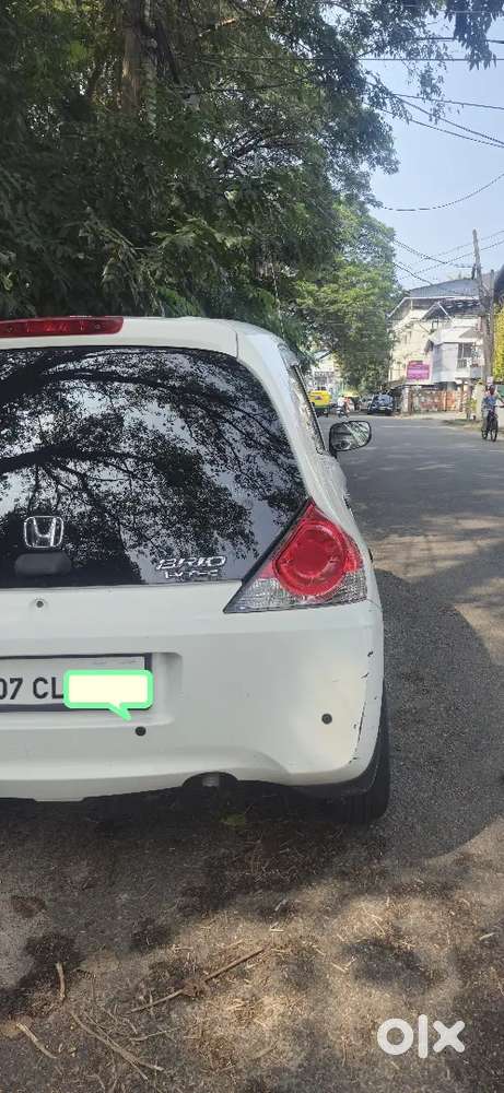 Honda Brio 2017 Petrol Well Maintained