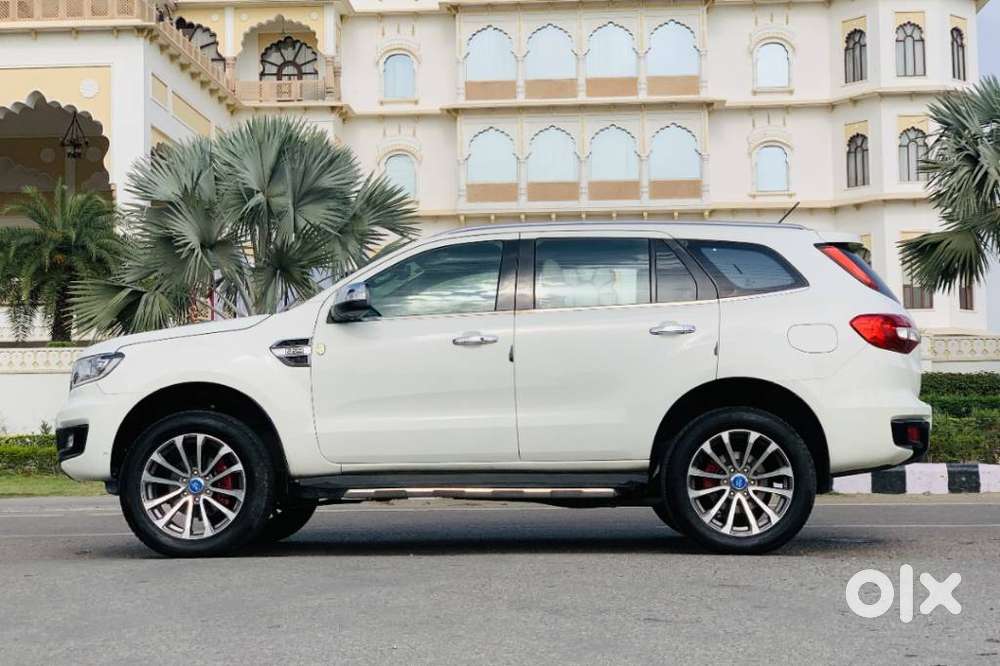 Ford Endeavour 2.2 Titanium 4x2 At, 2019, Diesel