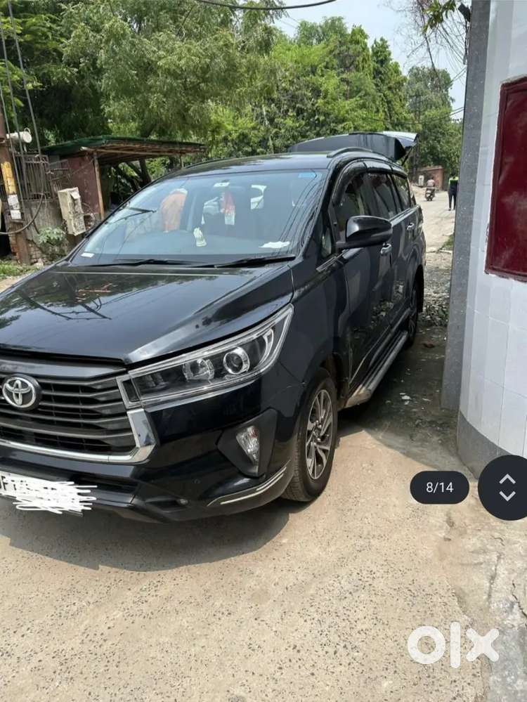 Toyota Innova Crysta 2.7 Petrol Mt 2022