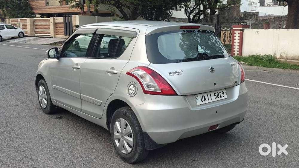Maruti Suzuki Swift Vxi Optional, 2013, Petrol