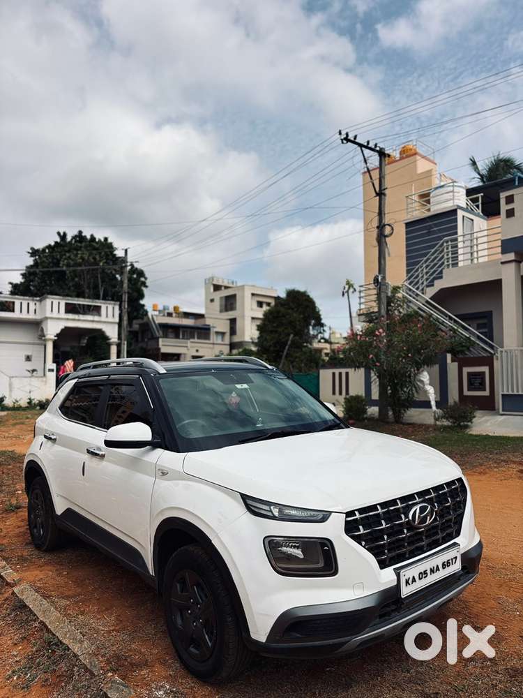 Hyundai Venue Petrol 2020