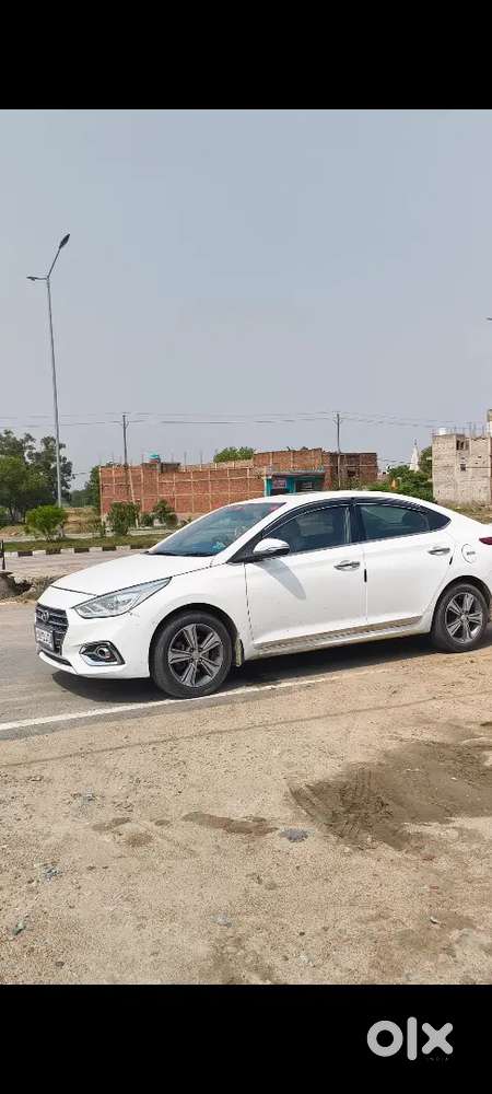 Hyundai Verna 2019 Diesel 90000 Km Driven