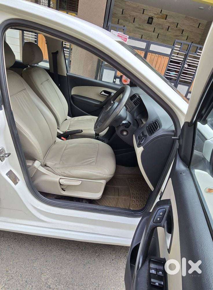 Volkswagen Polo Petrol Trendline 1.2l, 2012, Petrol