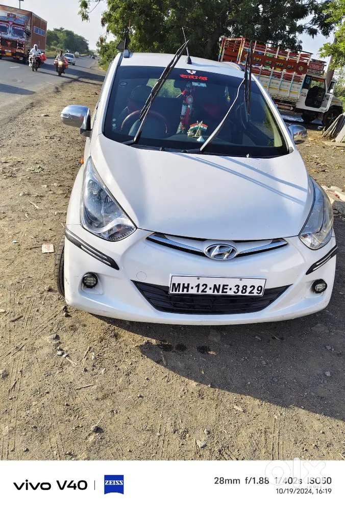Hyundai Eon 2016 Petrol 70000 Km Driven