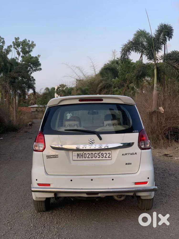 Maruti Suzuki Ertiga 2013 Diesel Well Maintained