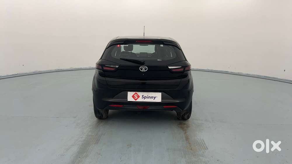 Tata Altroz 1.2 Xz Plus Dark Edition, 2021, Petrol