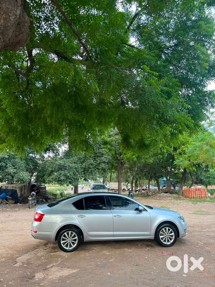 Skoda Octavia Essence Diesel 2015