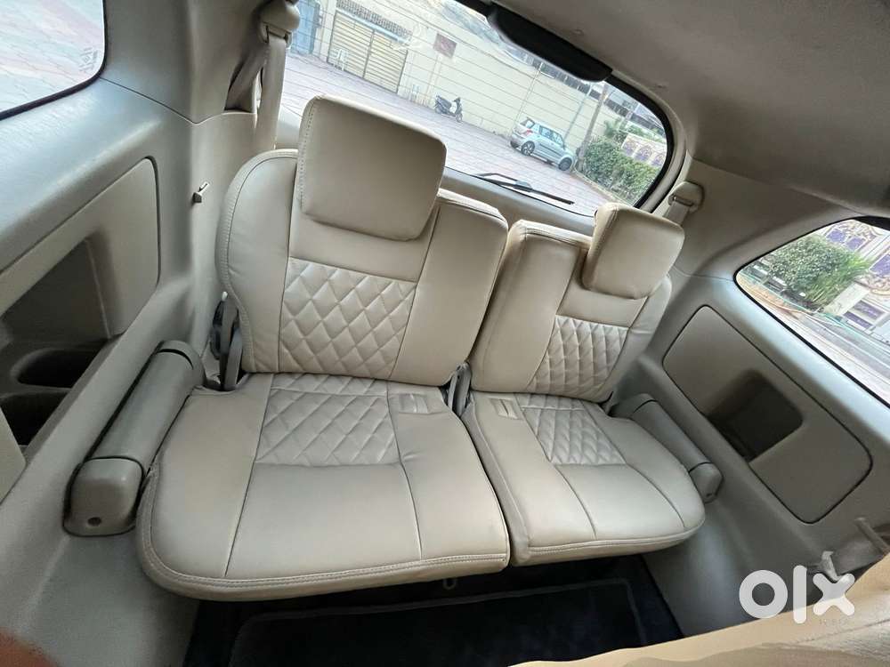 Toyota Innova 2.5 Gx 7 Str Bs-iii, 2012, Diesel