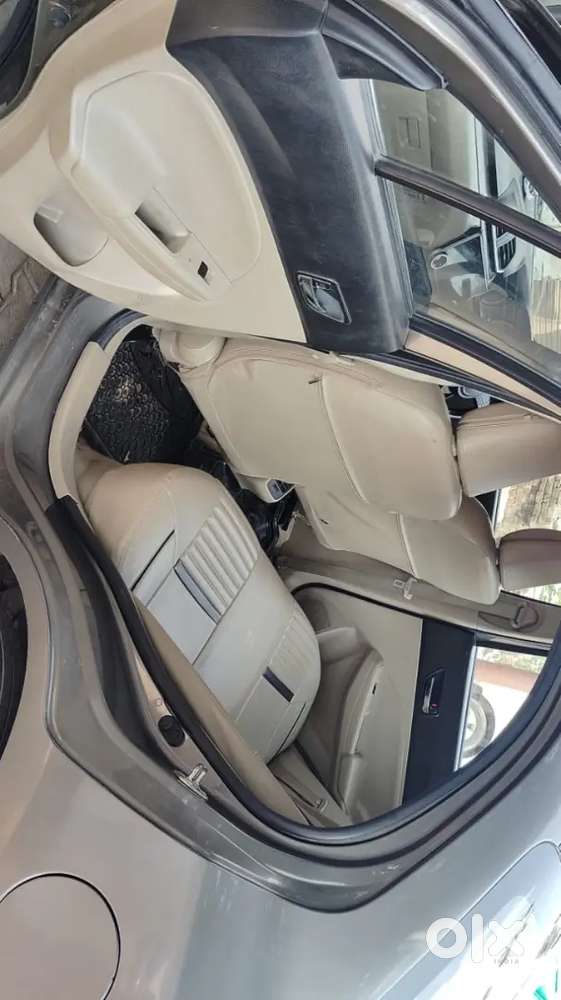 Maruti Suzuki Dzire 1.2 Vxi 2024
