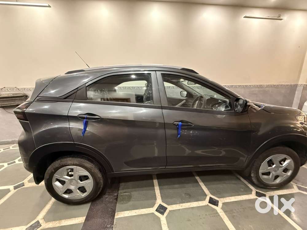Tata Nexon 2025 Petrol 370 Km Driven