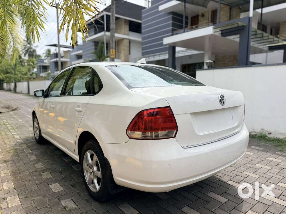 Volkswagen Vento 1.6 Highline Plus 16 Alloy, 2013, Diesel