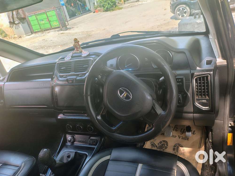 Tata Hexa 2.2 Xt 4x2 7 Str, 2018, Diesel
