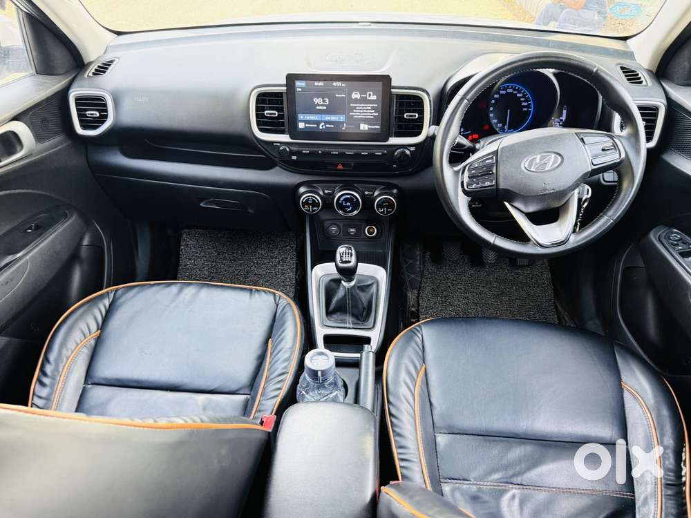 Hyundai Venue 1.5 Crdi Sx (o) Dual Tone, 2019, Diesel