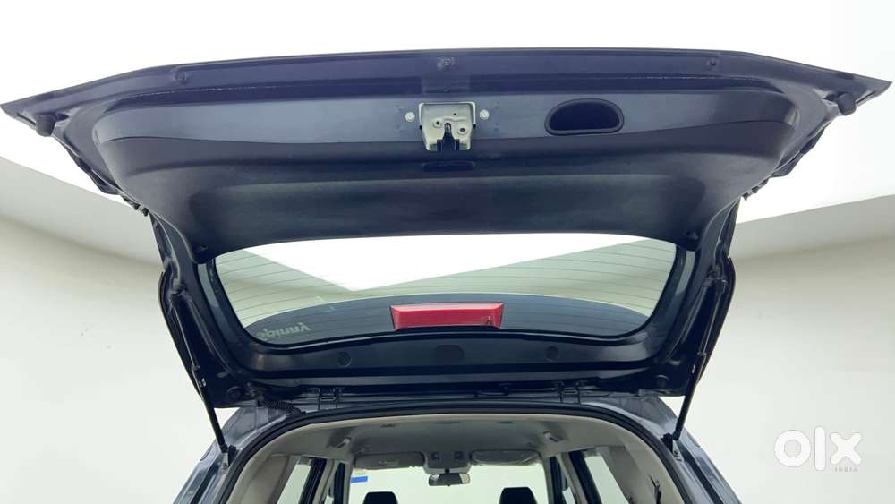 Kia Carens 1.4 Prestige Plus Turbo 7 Str, 2022, Petrol