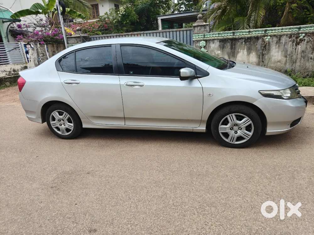 Honda City 2013 Petrol 128000 Km Driven