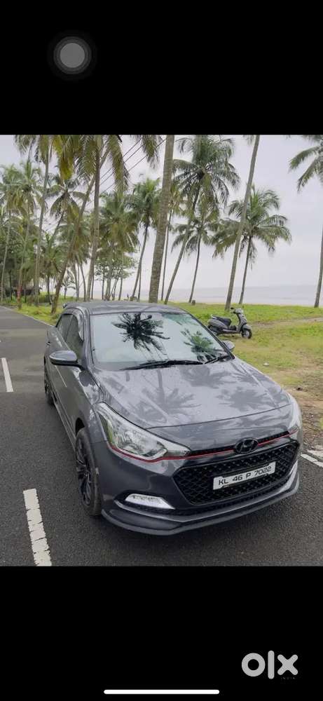 Gunmetal Grey I20 Sport Crdi