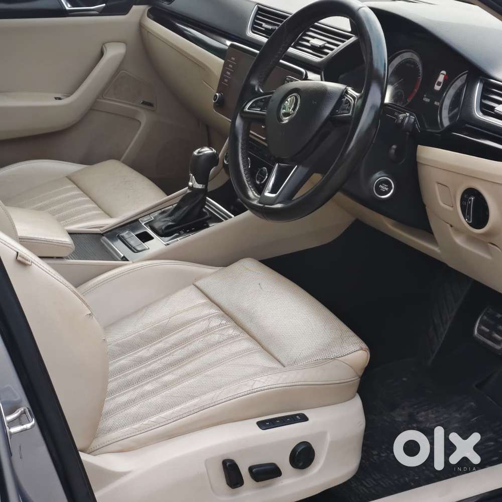 Skoda Superb 2.0 L&k Tsi At, 2020, Petrol