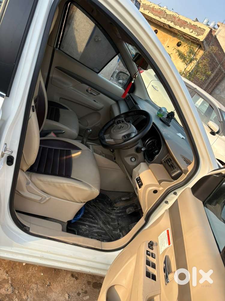 Maruti Suzuki Ertiga 2025