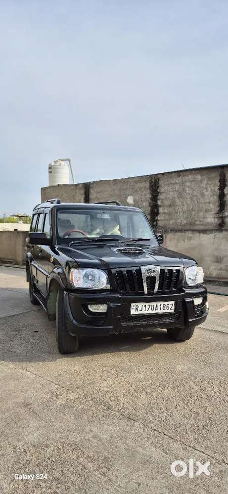 Mahindra Scorpio Classic 2011 Diesel Well Maintained