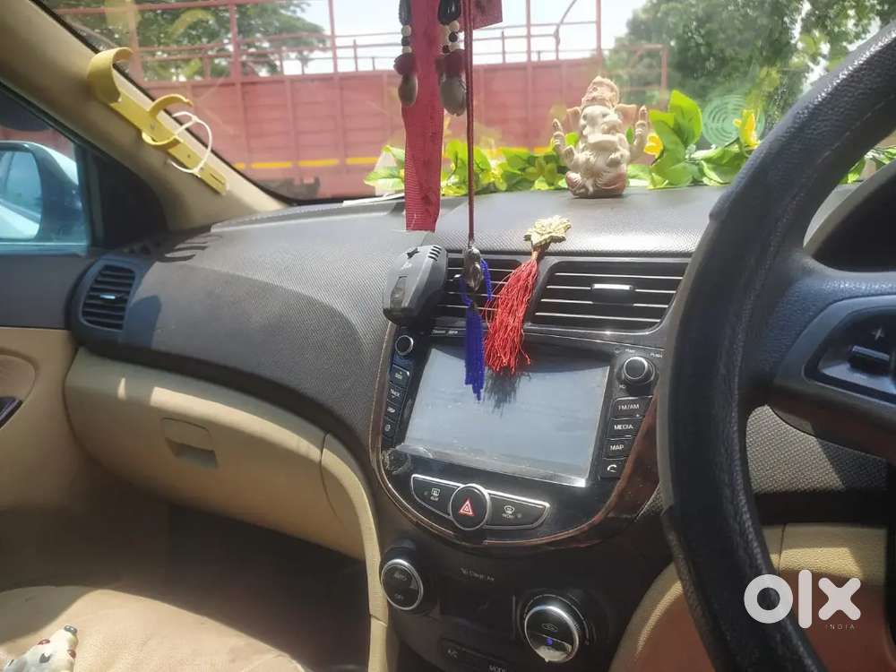 Hyundai Verna 2016 Petrol 12800 Km Driven