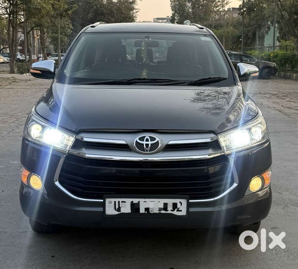 Toyota Innova Crysta 2.8 Zx At, 2016, Diesel