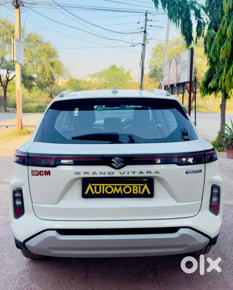 Maruti Suzuki Grand Vitara 1.5 Alpha Smart Hybrid, 2023, Petrol